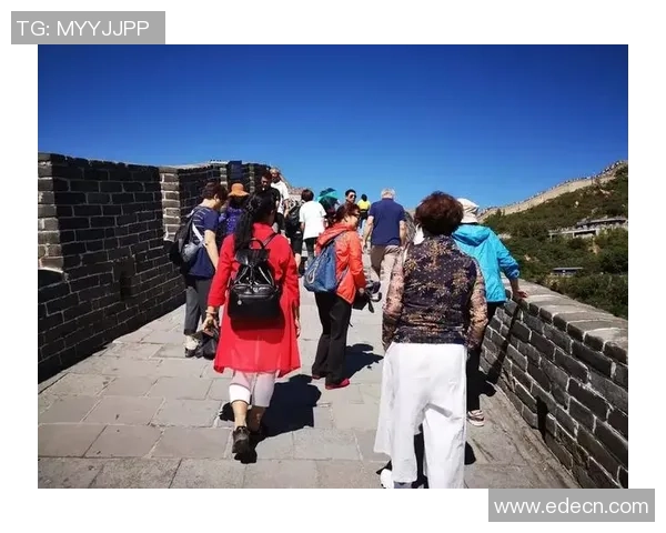 足球巨星畅游长城 展现中国文化魅力与运动精神交融