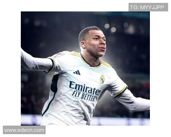 足球单车球星的华丽技艺与赛场传奇 探索其背后的风采与魅力